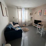 Cozy Wellington-studio Near Arras Station And Center Achicourt