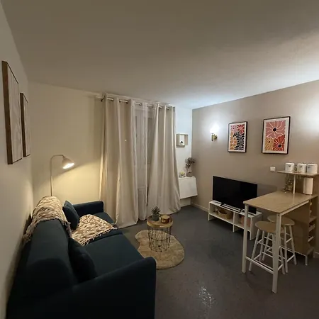 Cozy Wellington-studio Near Arras Station And Center Apartment *