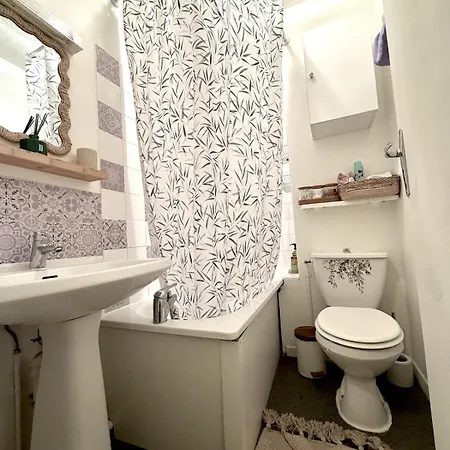 Cozy Wellington-studio Near Arras Station And Center Achicourt