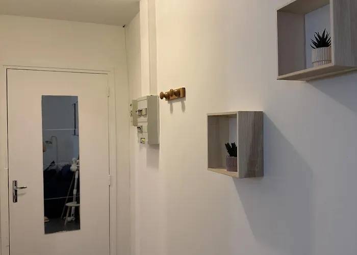 Apartment Cozy Wellington-studio Near Arras Station And Center Achicourt