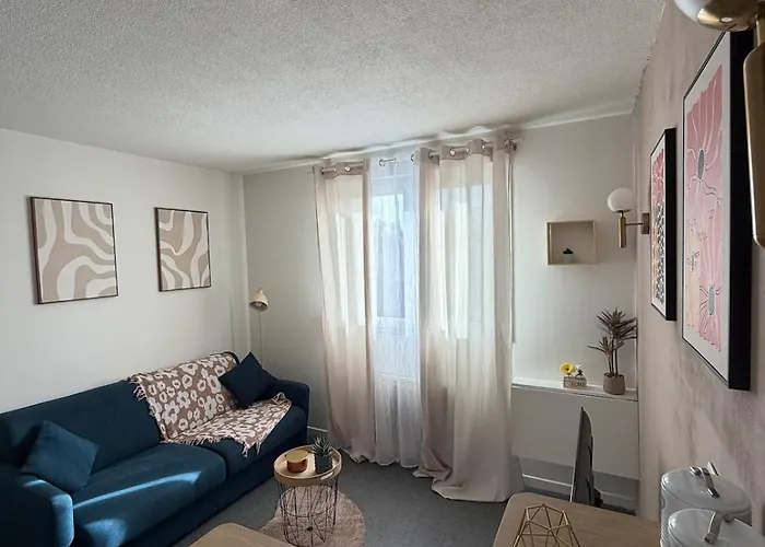 Cozy Wellington-studio Near Arras Station And Center Achicourt