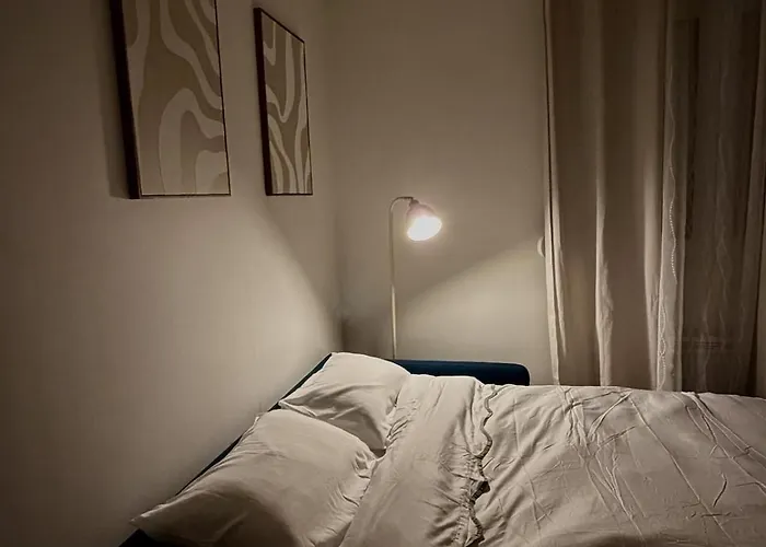 Cozy Wellington-studio Near Arras Station And Center Apartment