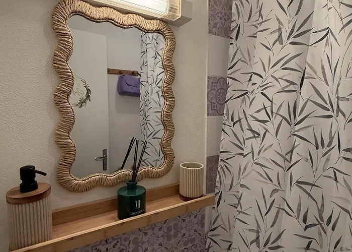 Cozy Wellington-studio Near Arras Station And Center Achicourt